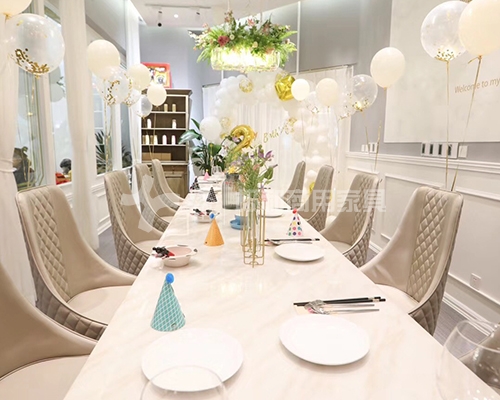 餐厅家具